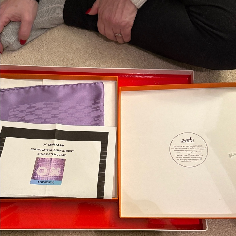 Hermes Purple Pocket Scarf Square UNISEX - Picture 1 of 5